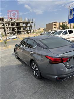 نيسان ألتيما